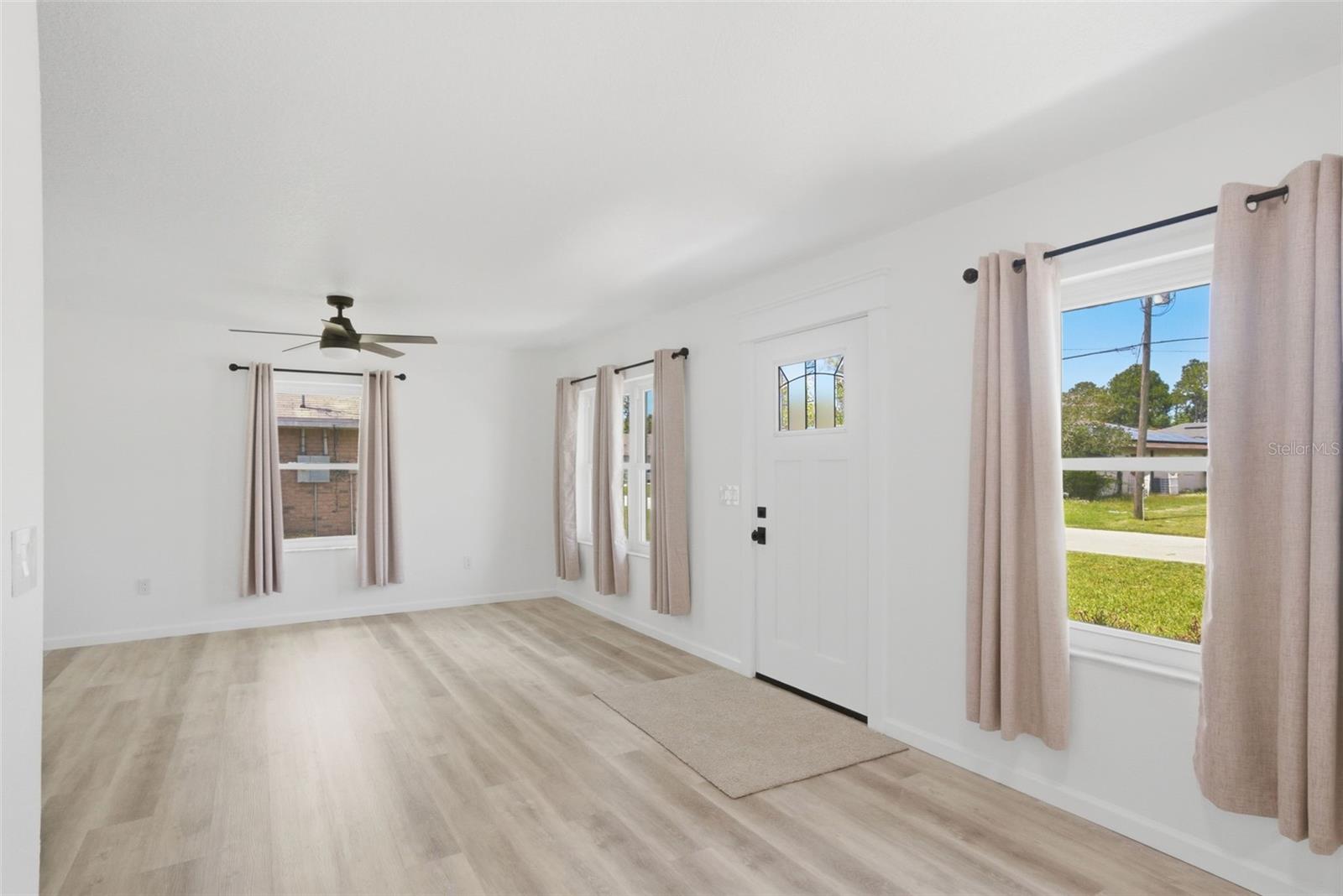 28 PINE CROFT LN, PALM COAST, FL, 32164