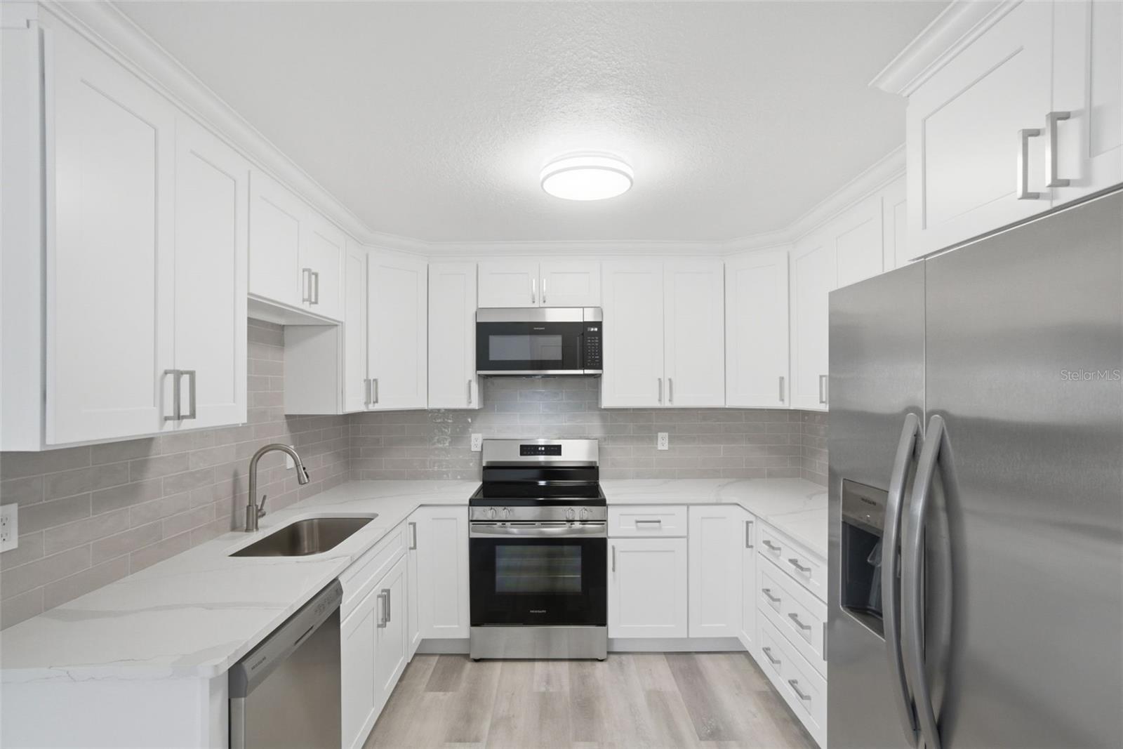28 PINE CROFT LN, PALM COAST, FL, 32164