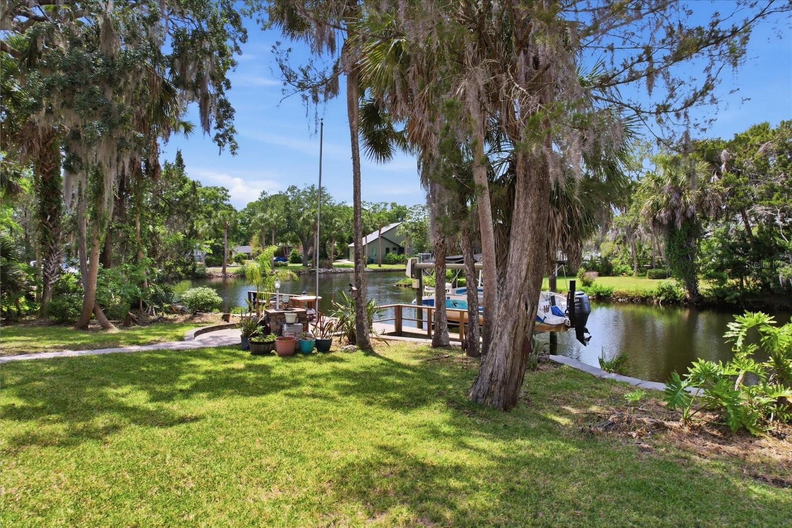 11857 W RIVERHAVEN DR, HOMOSASSA, FL, 34448
