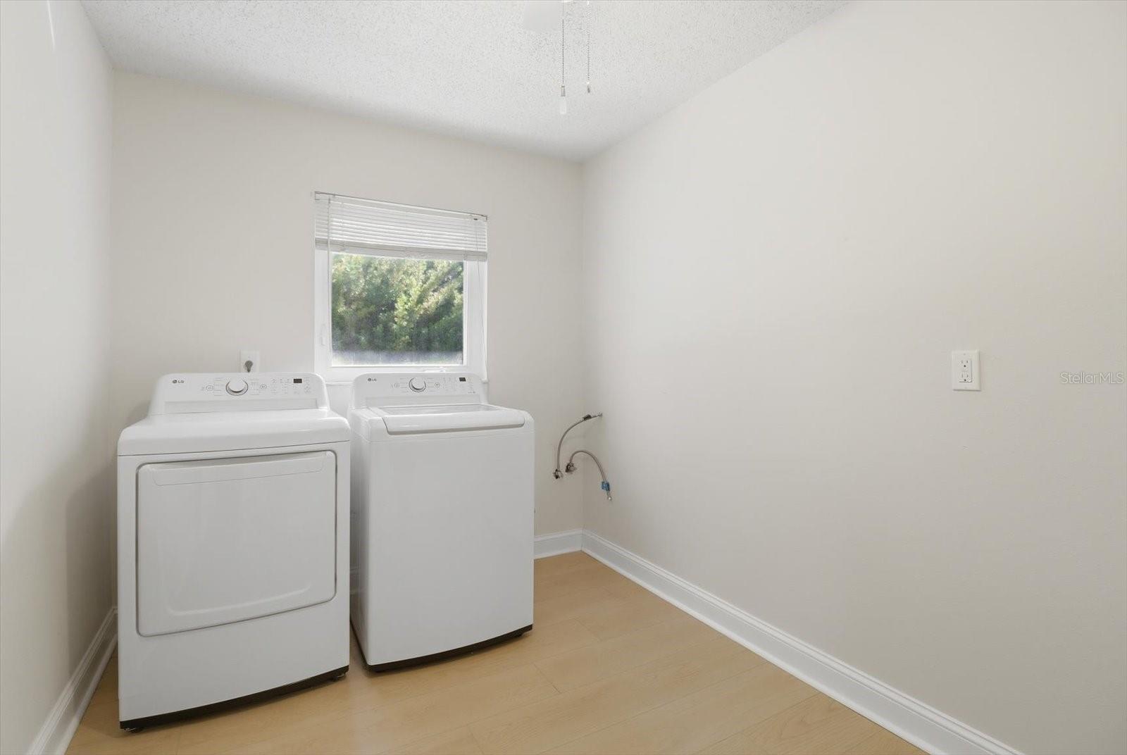 11857 W RIVERHAVEN DR, HOMOSASSA, FL, 34448