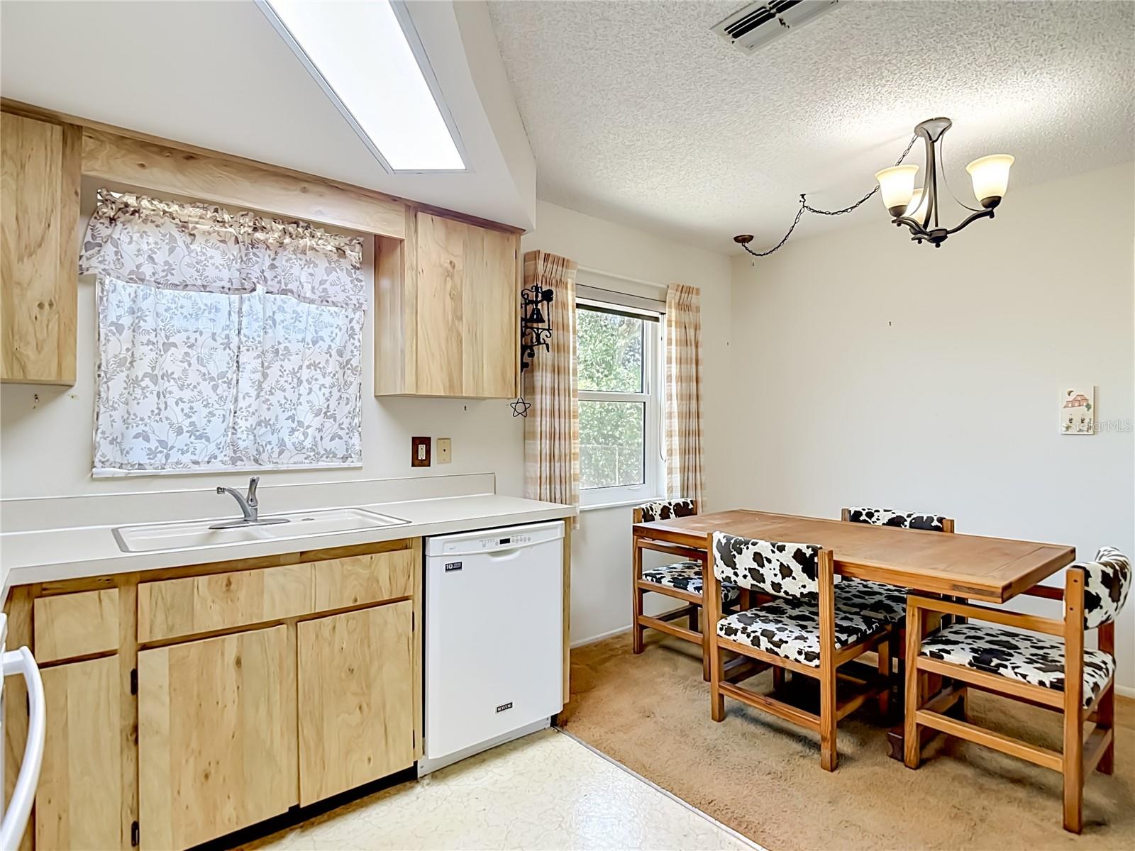 8406 LURAY DR, PORT RICHEY, FL, 34668