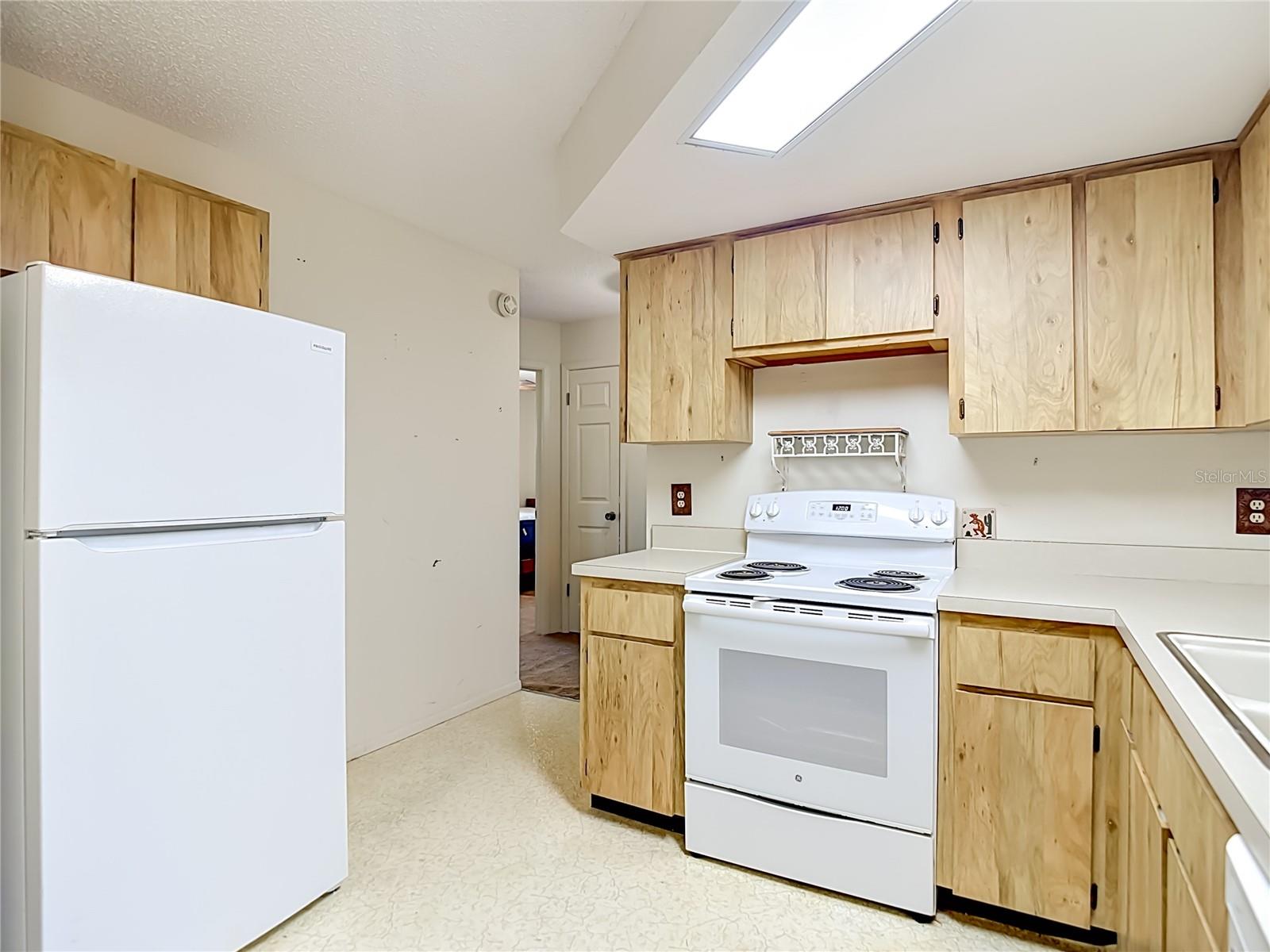 8406 LURAY DR, PORT RICHEY, FL, 34668