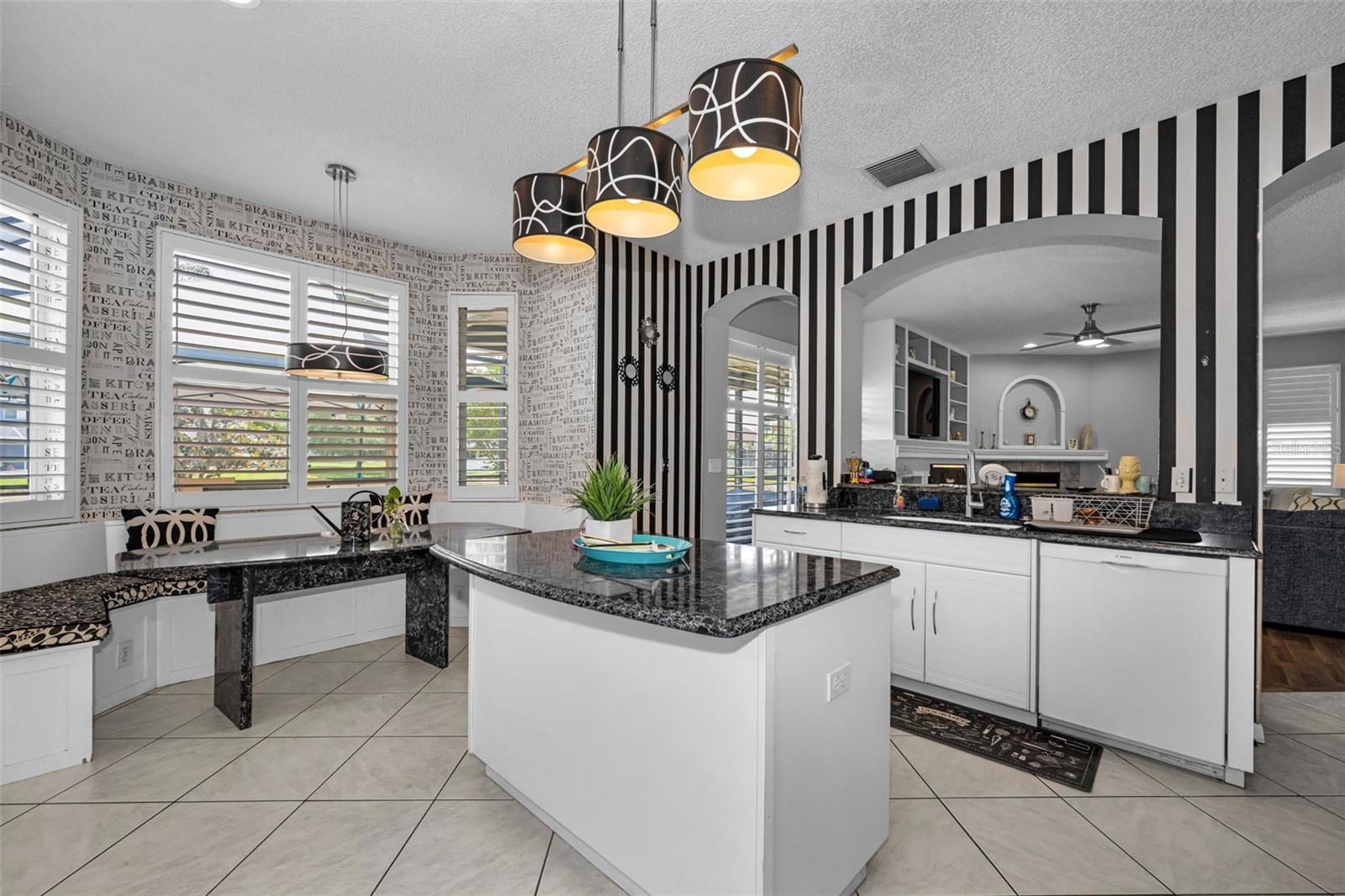 19313 AQUA SPRINGS DR, LUTZ, FL, 33558