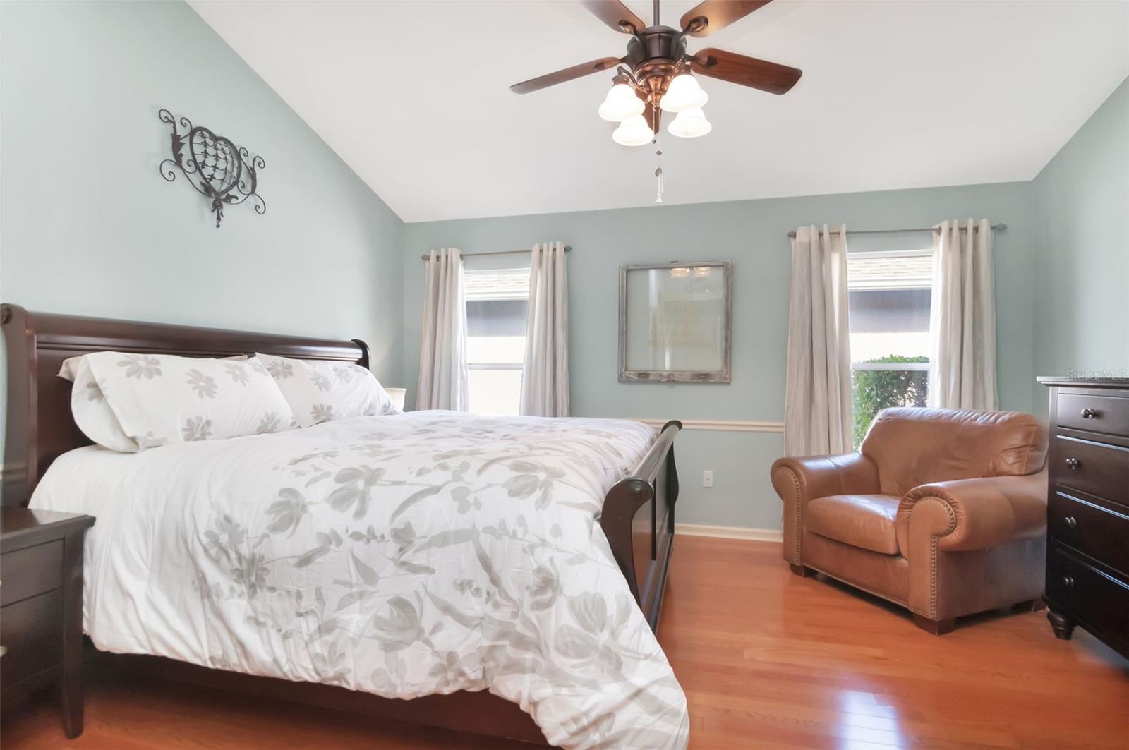 25944 WINNING COLORS WAY, WESLEY CHAPEL, FL, 33544