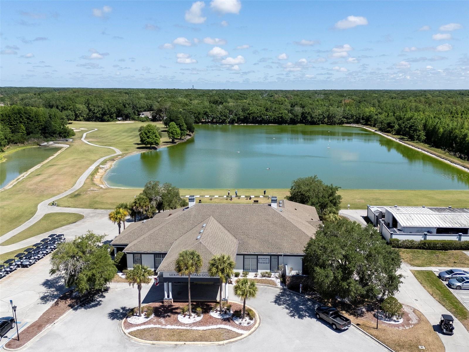 25944 WINNING COLORS WAY, WESLEY CHAPEL, FL, 33544