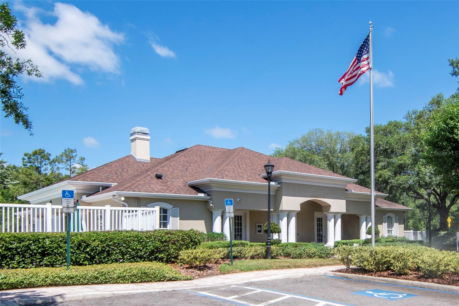 25944 WINNING COLORS WAY, WESLEY CHAPEL, FL, 33544
