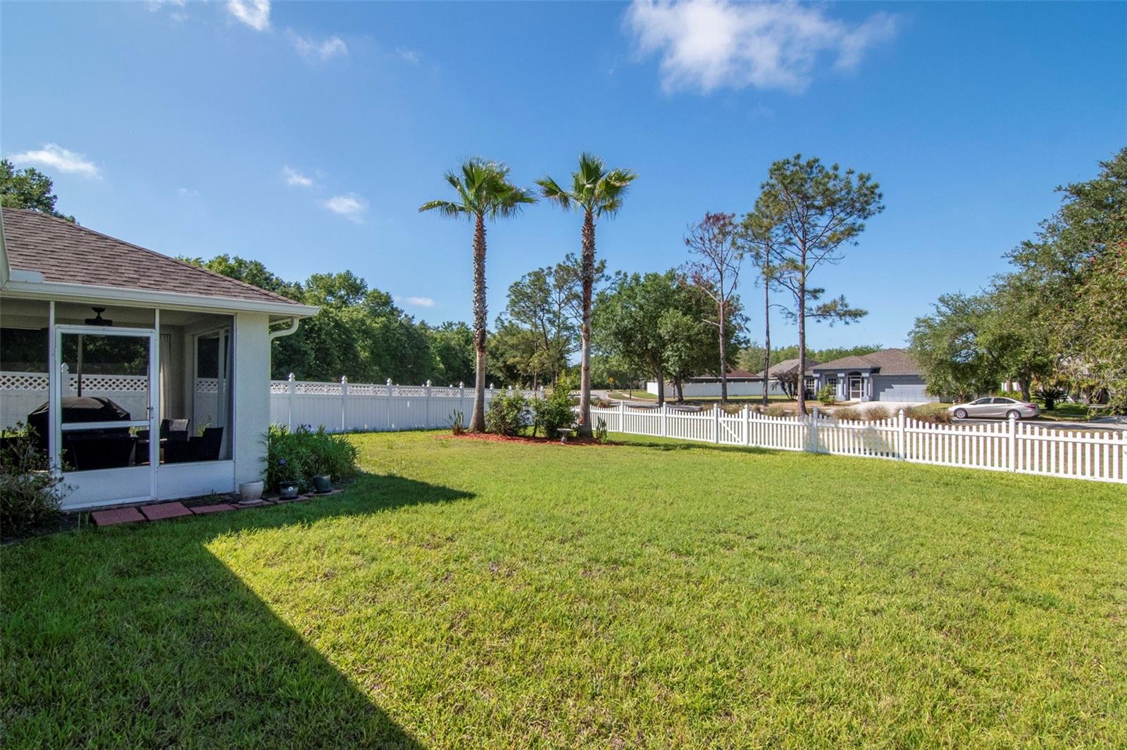 25944 WINNING COLORS WAY, WESLEY CHAPEL, FL, 33544
