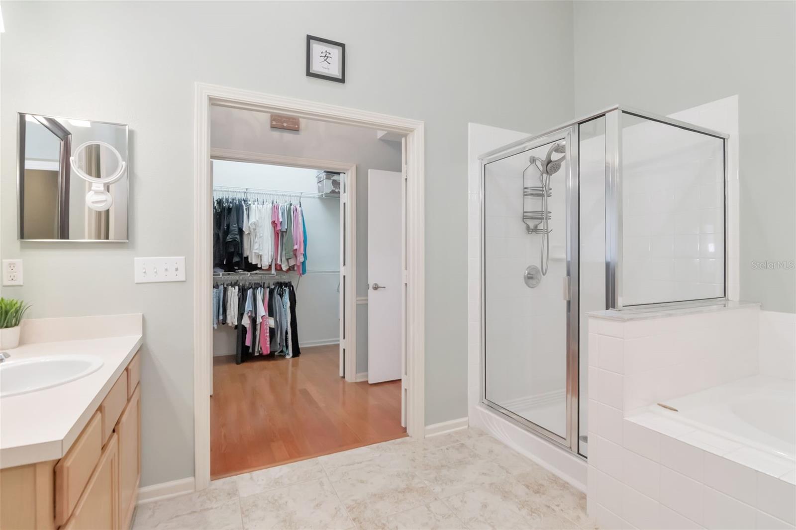 25944 WINNING COLORS WAY, WESLEY CHAPEL, FL, 33544