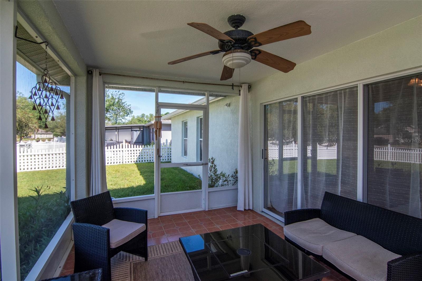 25944 WINNING COLORS WAY, WESLEY CHAPEL, FL, 33544