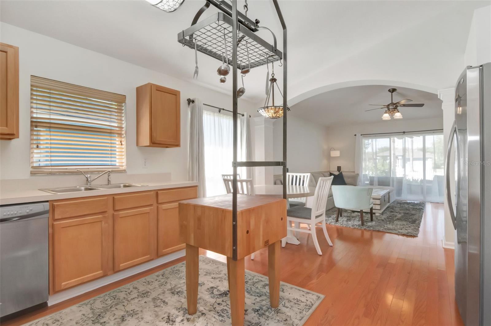 25944 WINNING COLORS WAY, WESLEY CHAPEL, FL, 33544