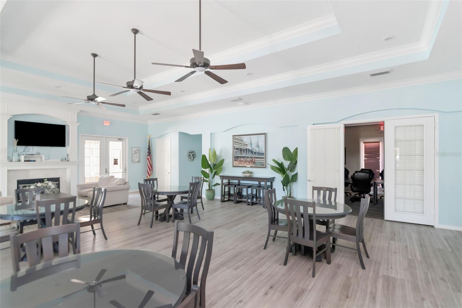 25944 WINNING COLORS WAY, WESLEY CHAPEL, FL, 33544