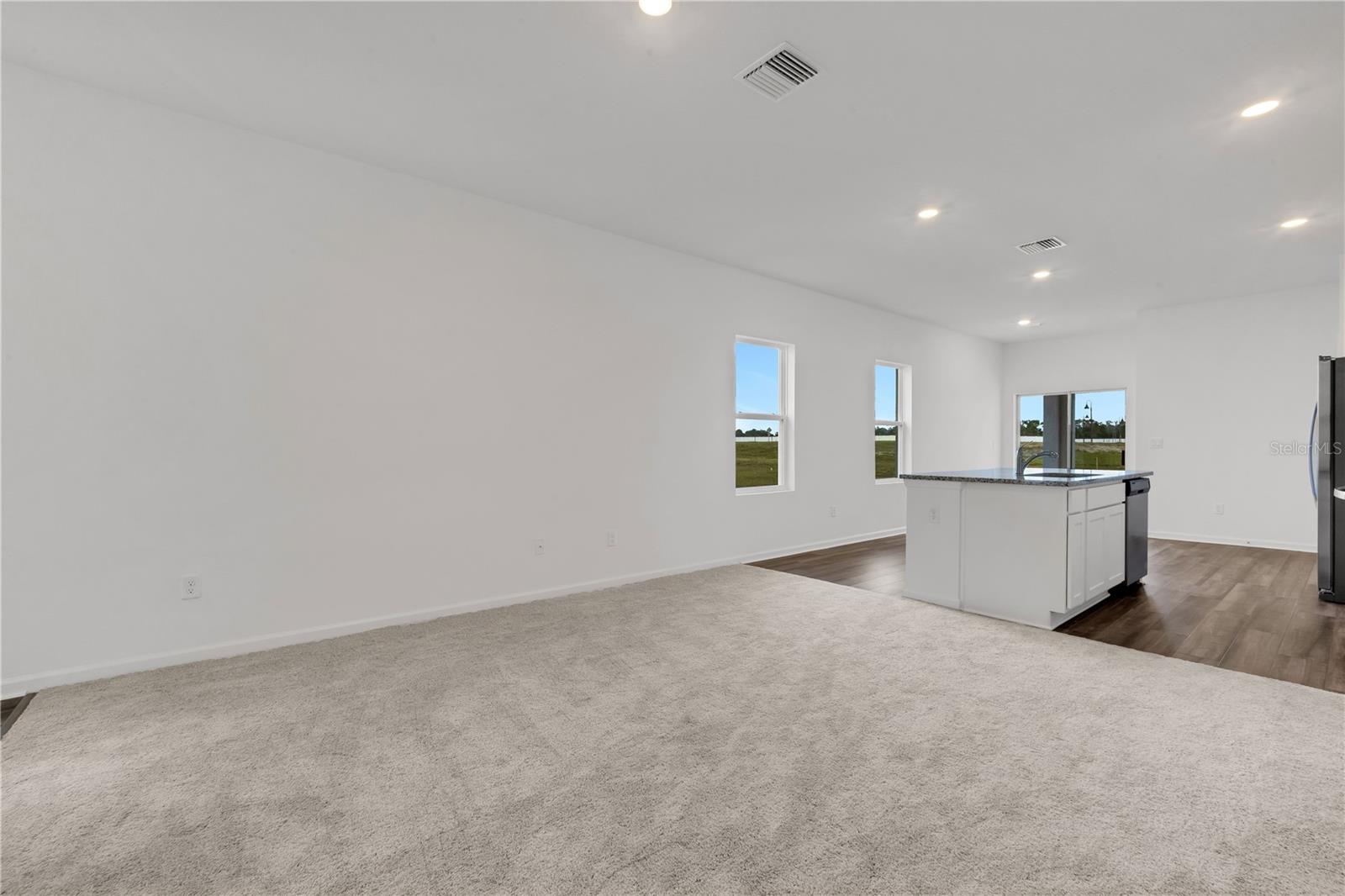 35605 BUTTONWEED TRL, ZEPHYRHILLS, FL, 33541