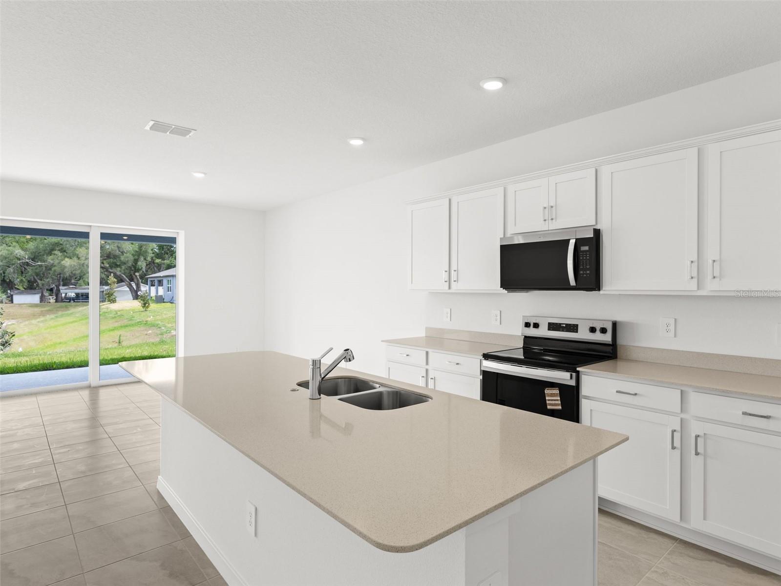 11234 SYCAMORE GLEN LOOP, THONOTOSASSA, FL, 33592