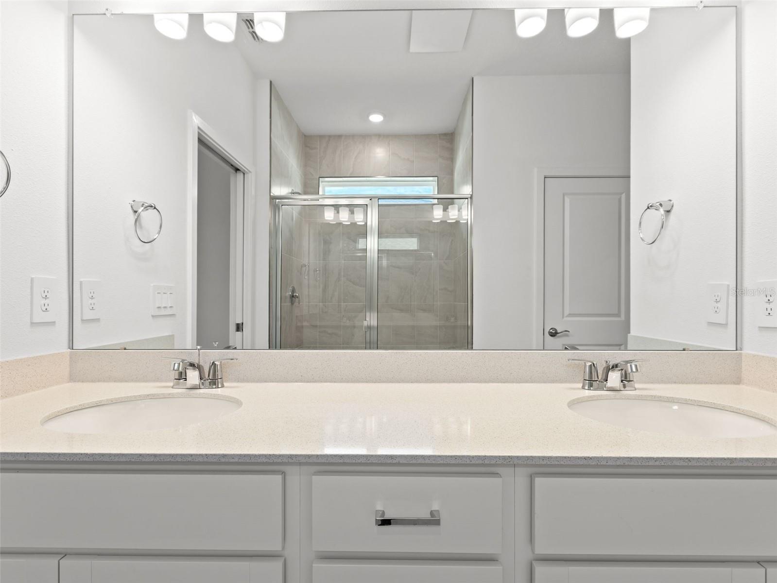 11234 SYCAMORE GLEN LOOP, THONOTOSASSA, FL, 33592