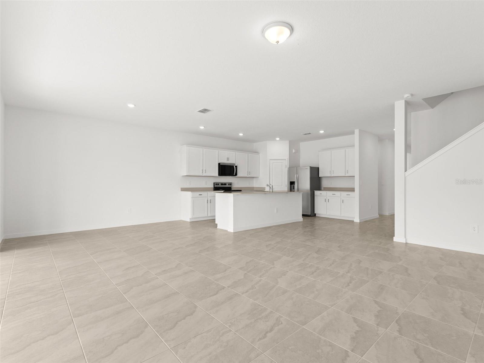 11234 SYCAMORE GLEN LOOP, THONOTOSASSA, FL, 33592