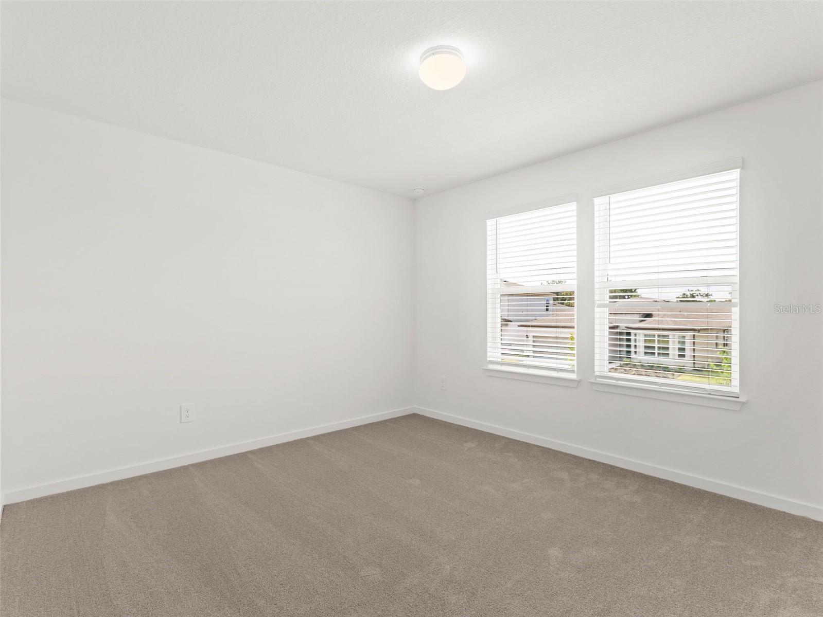 11234 SYCAMORE GLEN LOOP, THONOTOSASSA, FL, 33592