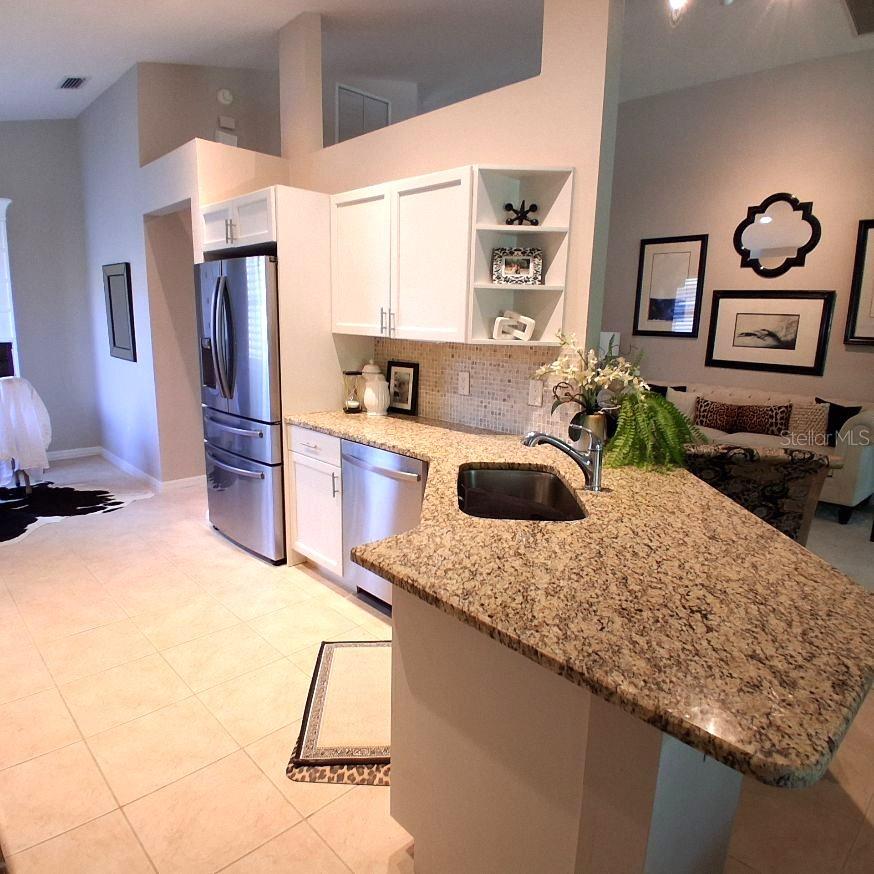 6642 41ST STREET CIR E, SARASOTA, FL, 34243