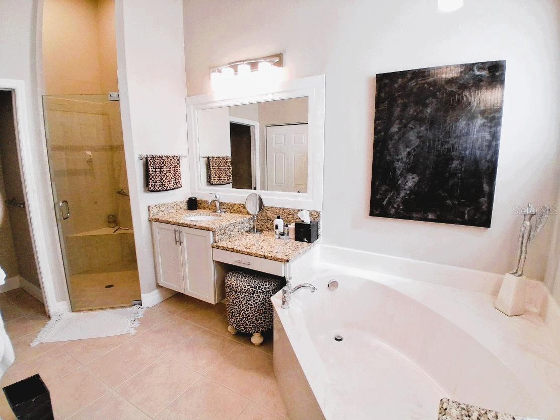 6642 41ST STREET CIR E, SARASOTA, FL, 34243