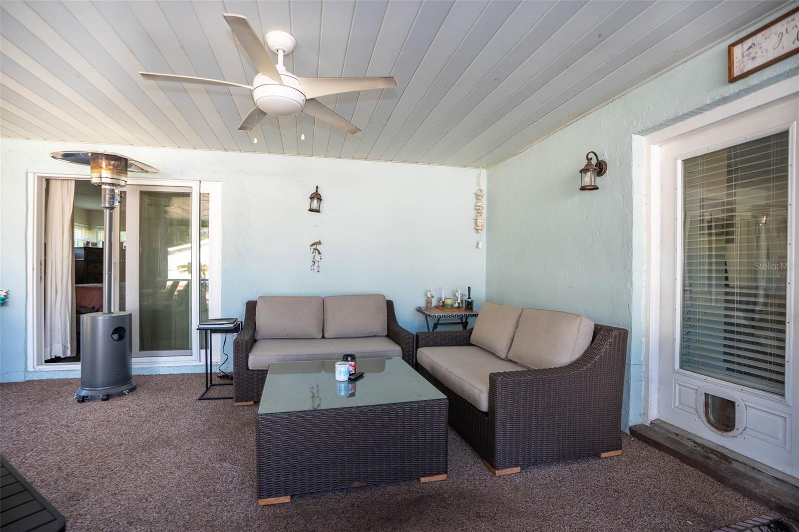 20963 E COLONIAL DR, CHRISTMAS, FL, 32709