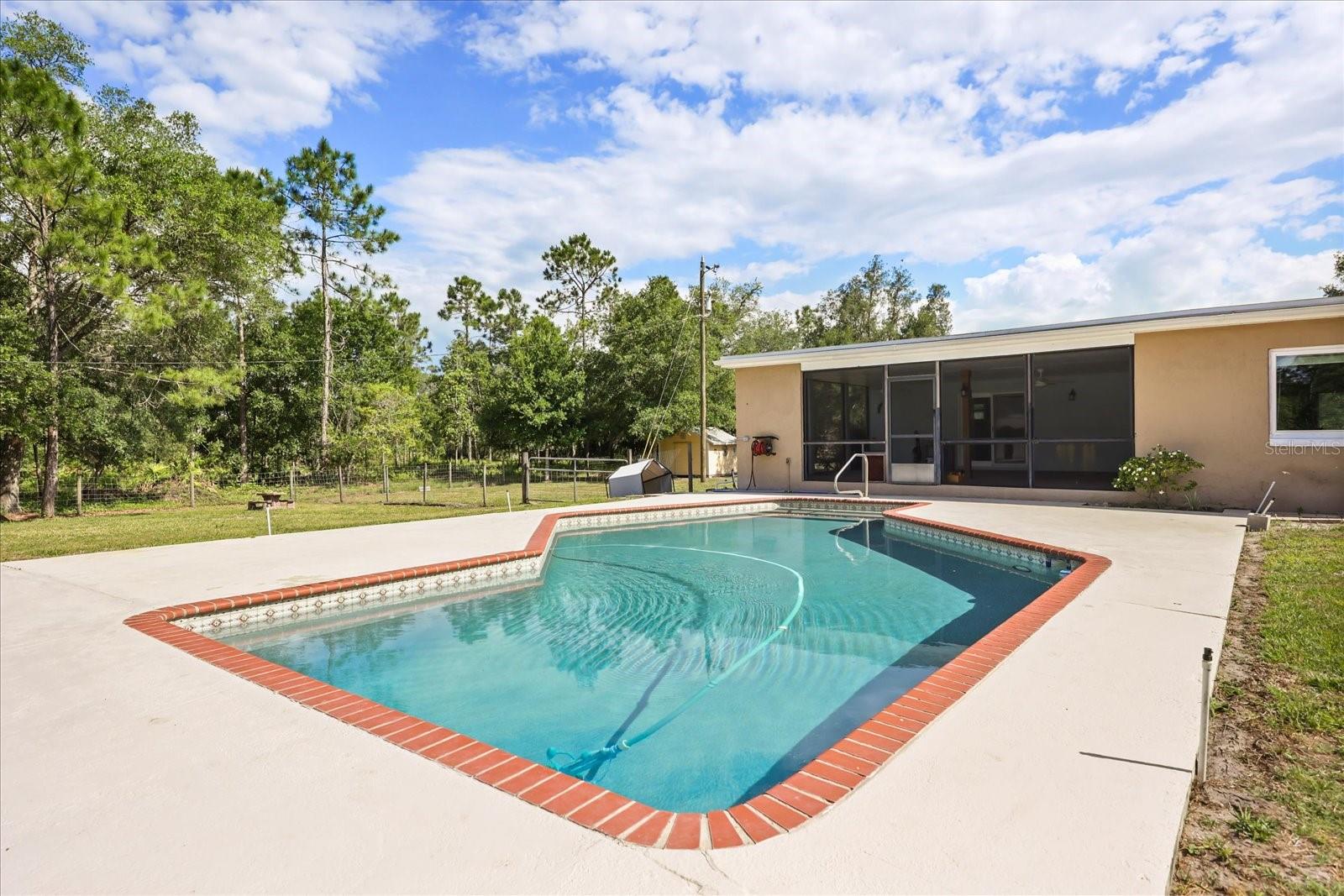 20963 E COLONIAL DR, CHRISTMAS, FL, 32709