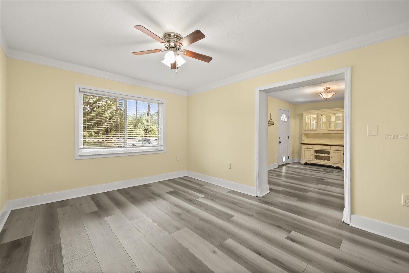 20963 E COLONIAL DR, CHRISTMAS, FL, 32709