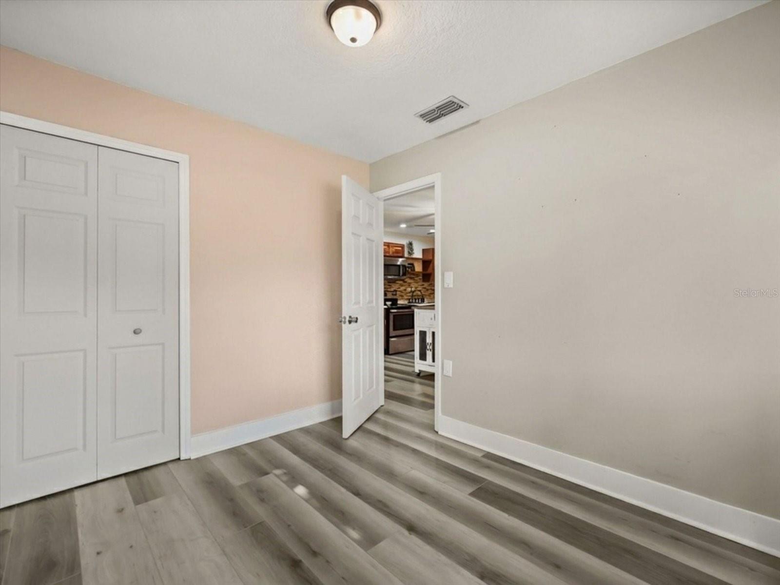 20963 E COLONIAL DR, CHRISTMAS, FL, 32709