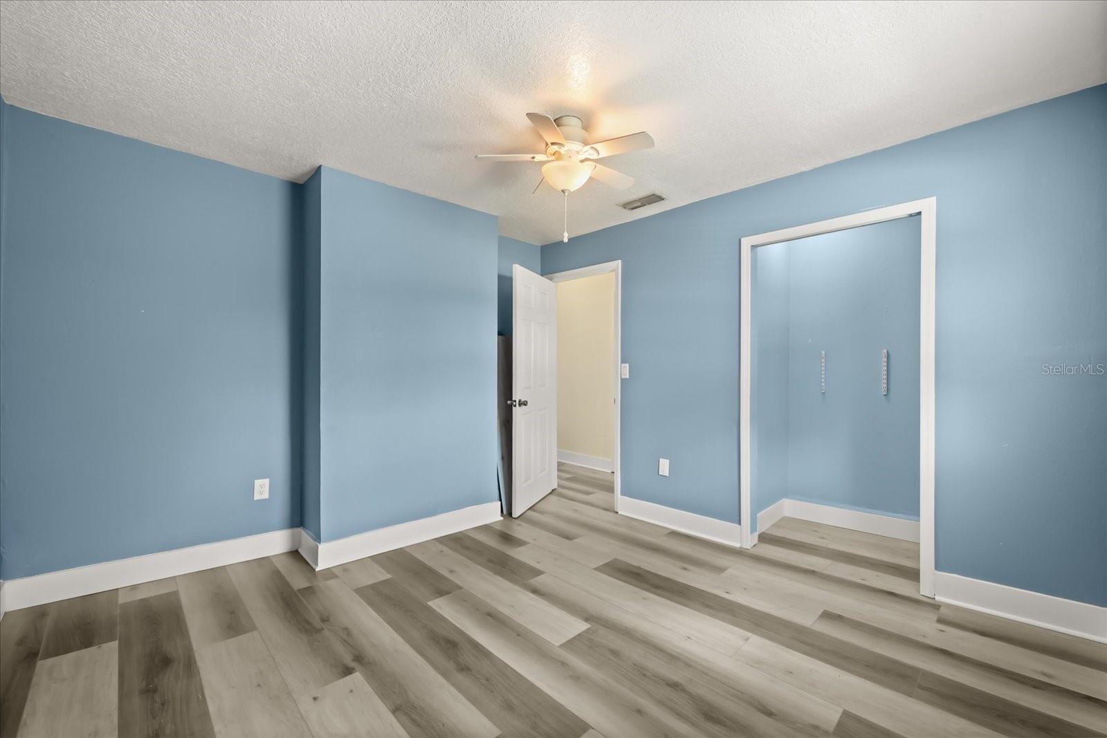 20963 E COLONIAL DR, CHRISTMAS, FL, 32709