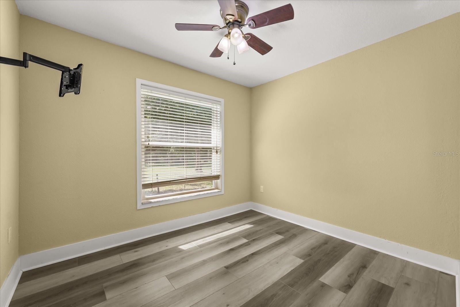 20963 E COLONIAL DR, CHRISTMAS, FL, 32709