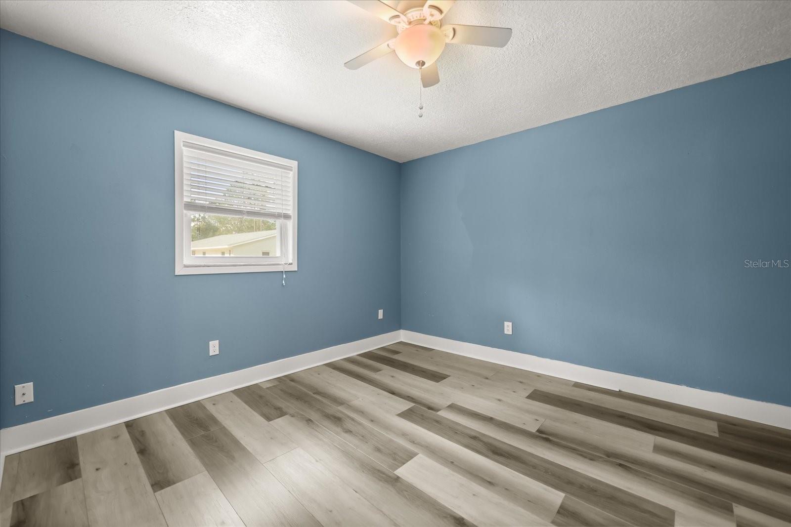 20963 E COLONIAL DR, CHRISTMAS, FL, 32709