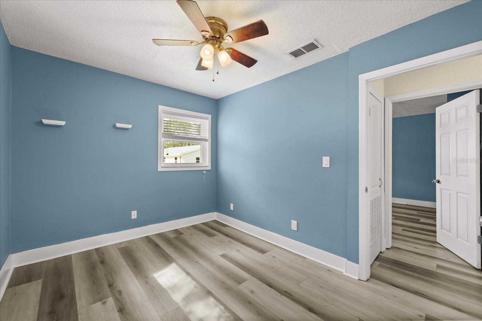 20963 E COLONIAL DR, CHRISTMAS, FL, 32709