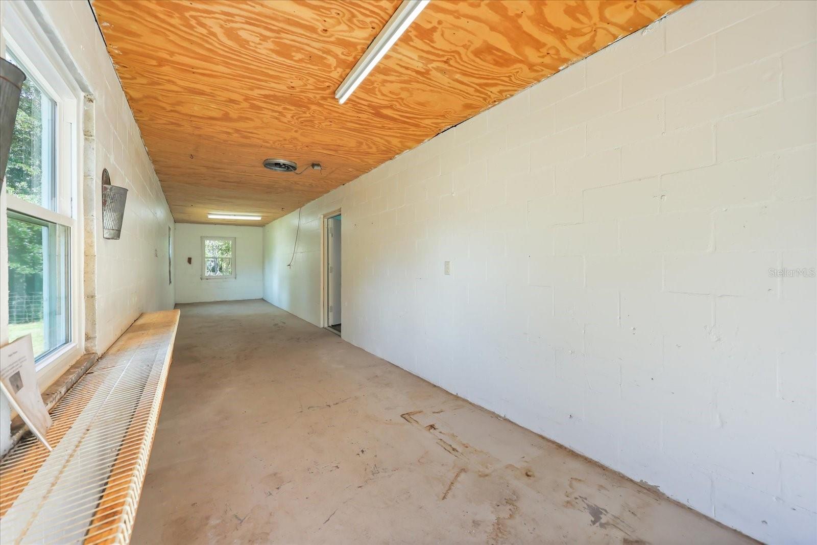 20963 E COLONIAL DR, CHRISTMAS, FL, 32709