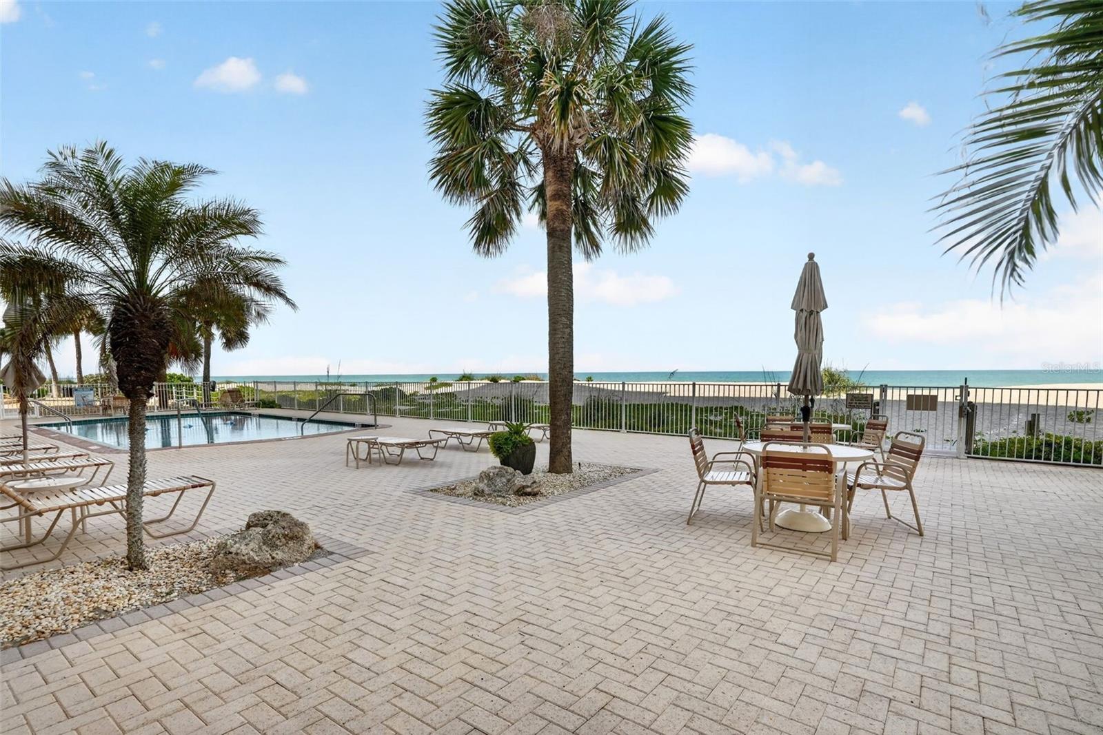 633 ALHAMBRA RD #205, VENICE, FL, 34285