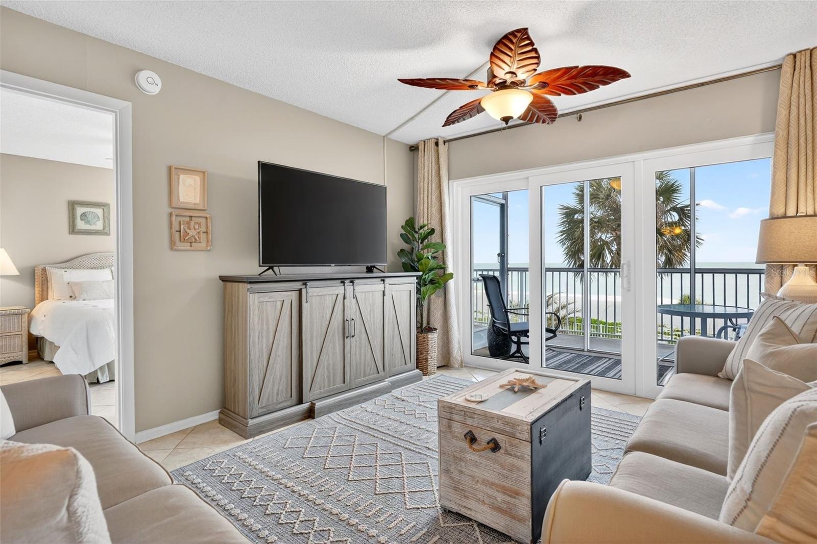 633 ALHAMBRA RD #205, VENICE, FL, 34285