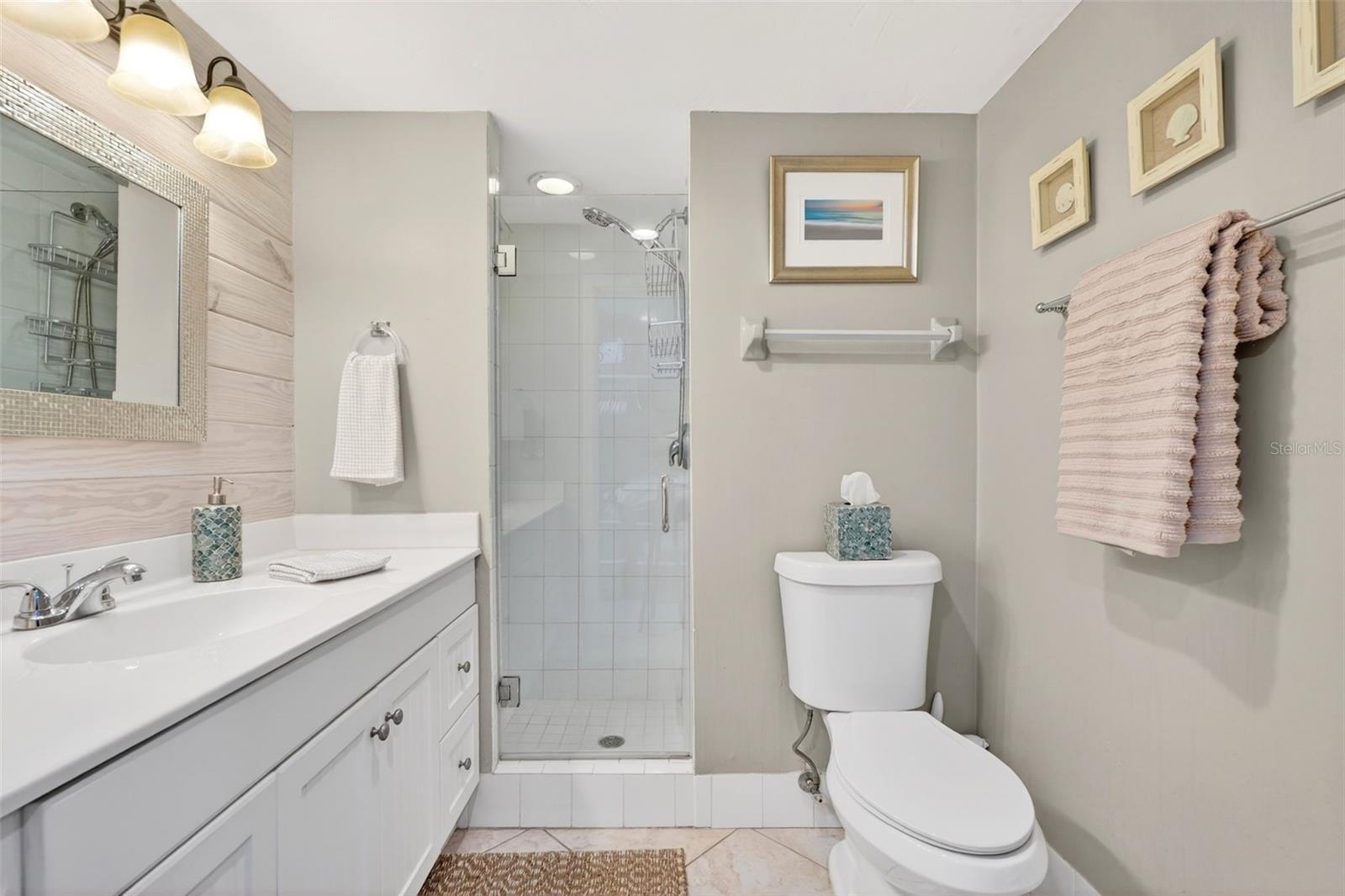 633 ALHAMBRA RD #205, VENICE, FL, 34285