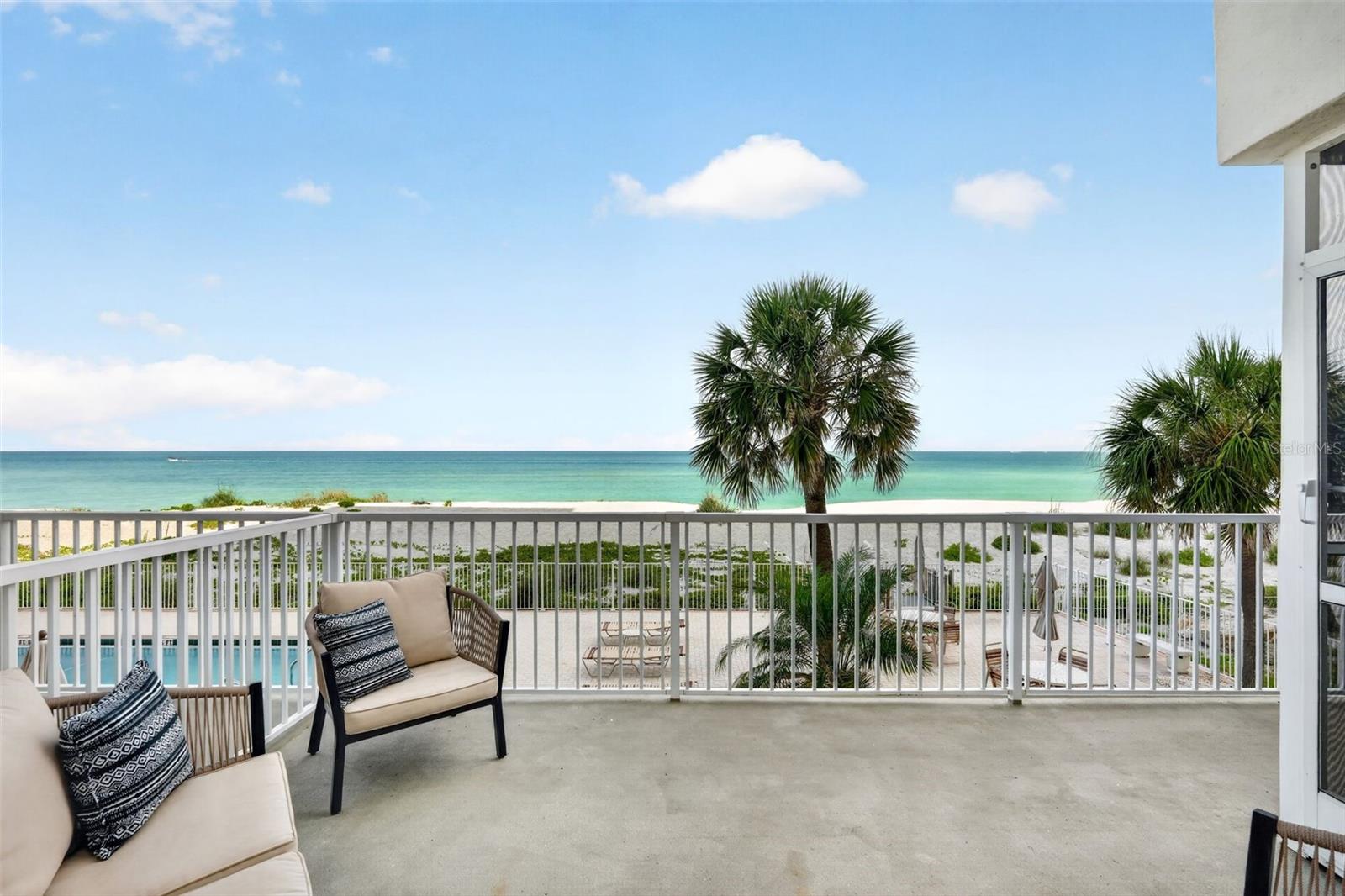 633 ALHAMBRA RD #205, VENICE, FL, 34285