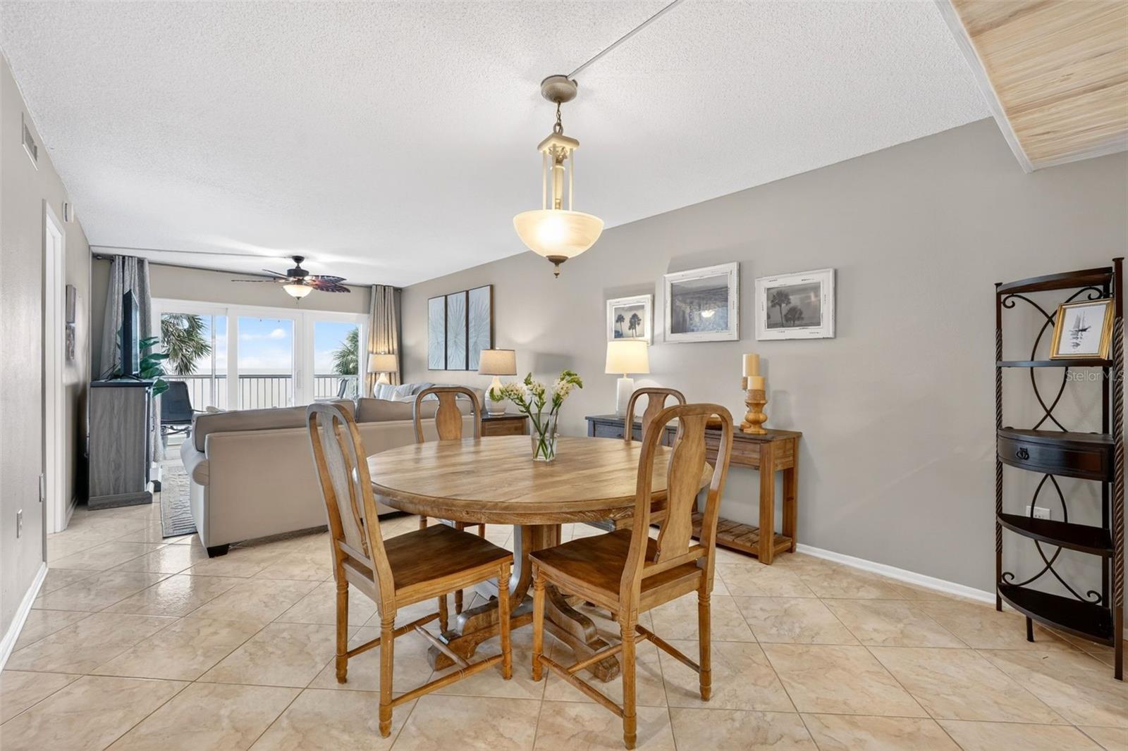 633 ALHAMBRA RD #205, VENICE, FL, 34285