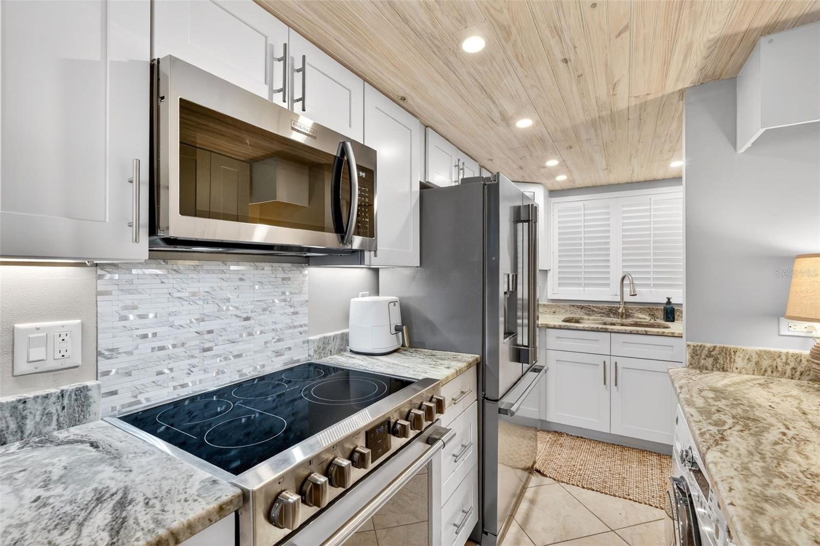 633 ALHAMBRA RD #205, VENICE, FL, 34285
