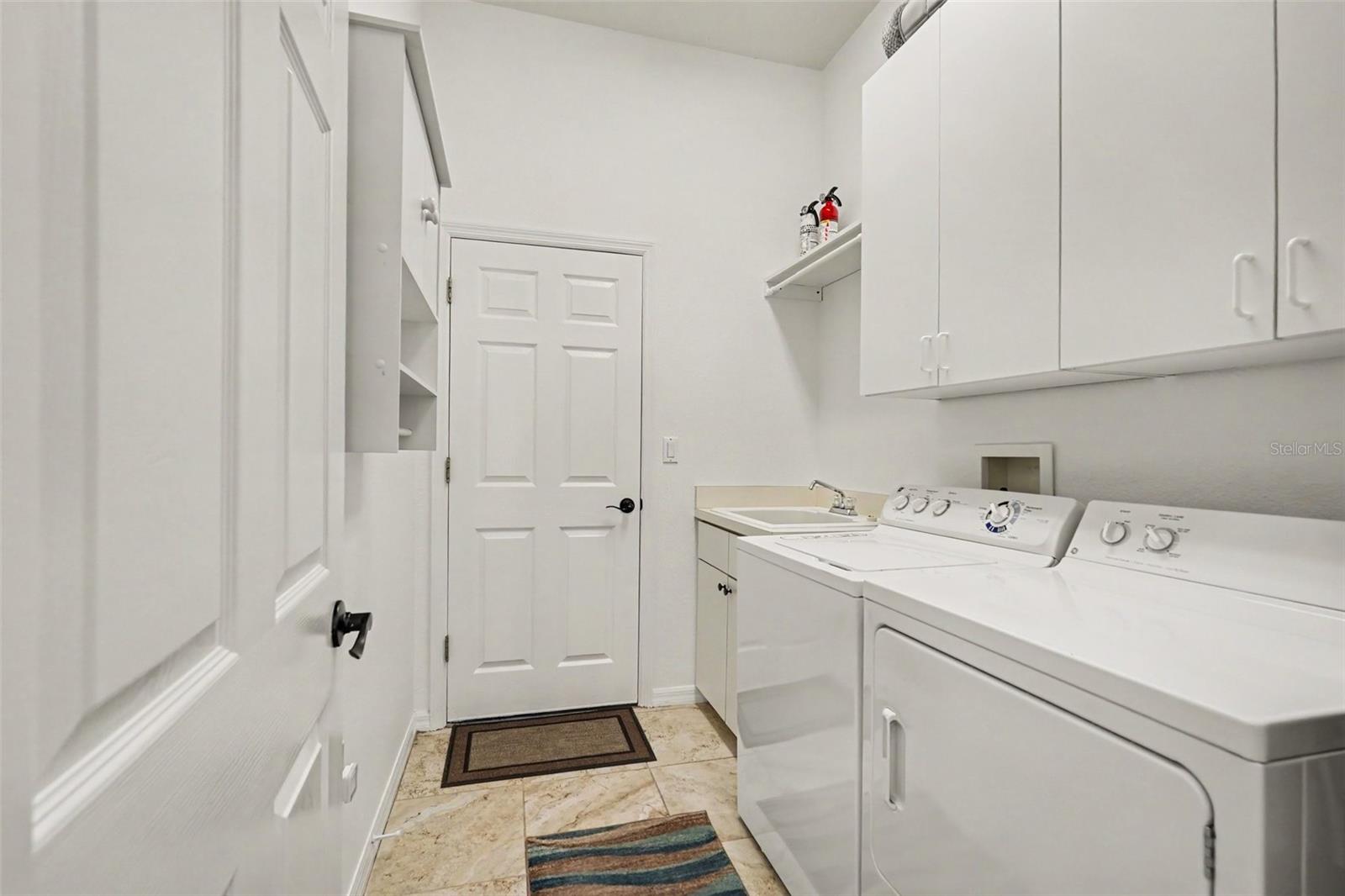 8689 MISSISSIPPI RUN, WEEKI WACHEE, FL, 34613