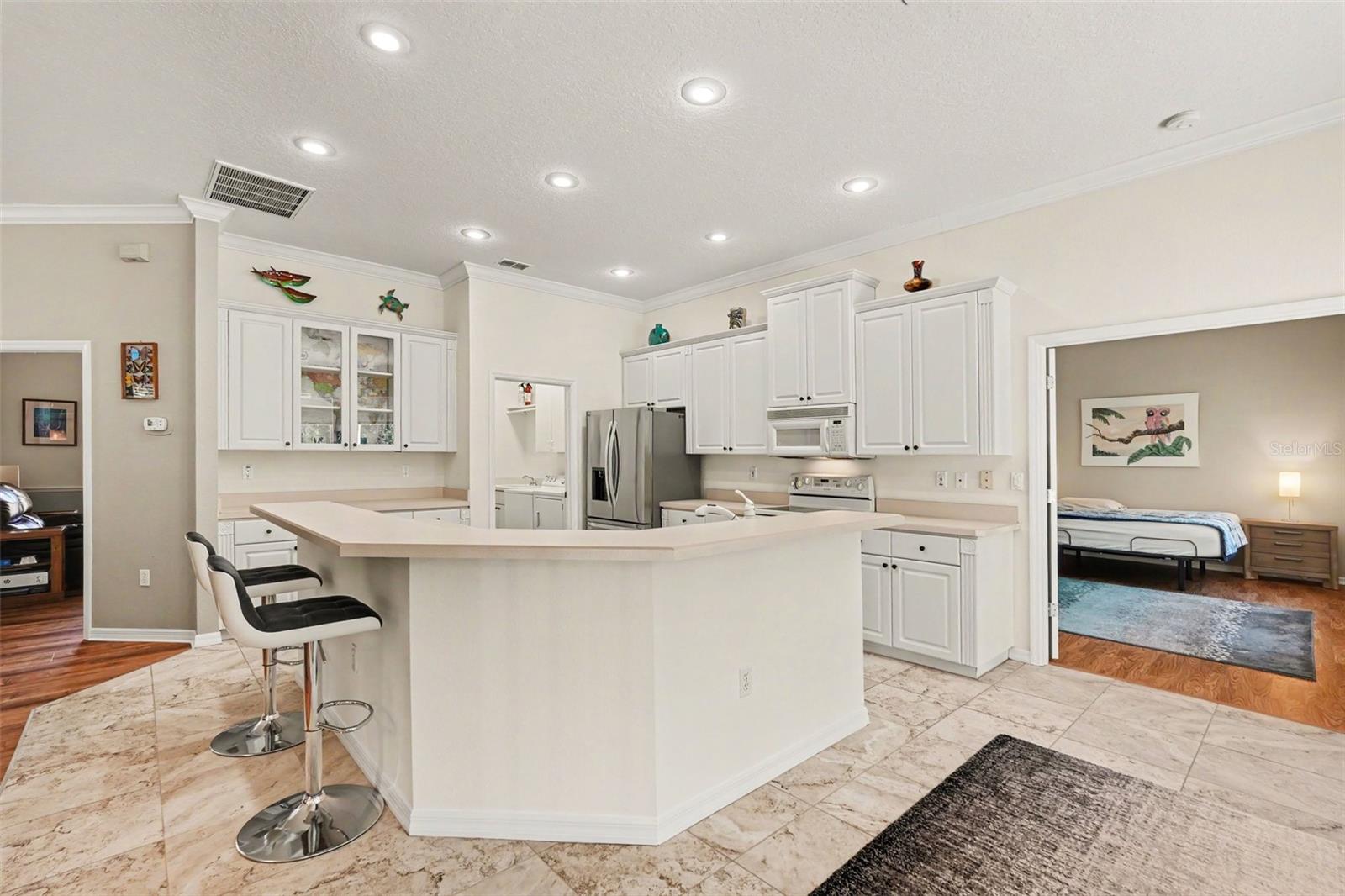8689 MISSISSIPPI RUN, WEEKI WACHEE, FL, 34613