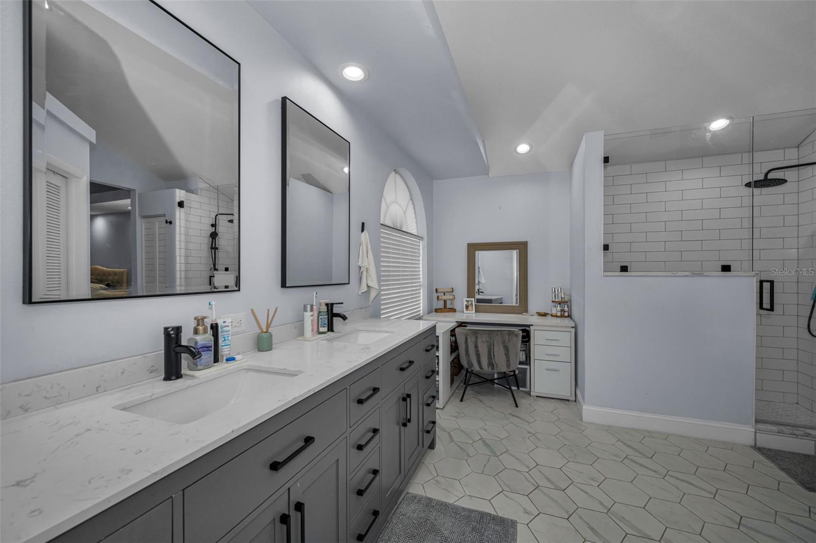 2823 CHALLENGER DR, PALM HARBOR, FL, 34683