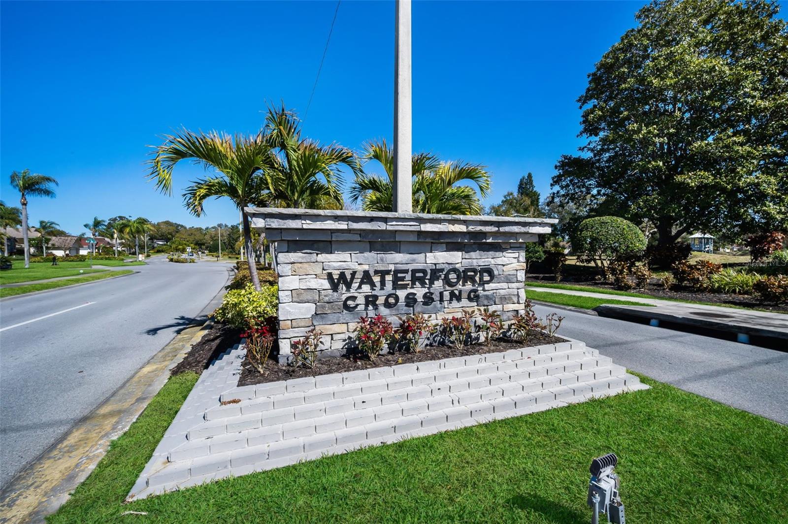2823 CHALLENGER DR, PALM HARBOR, FL, 34683