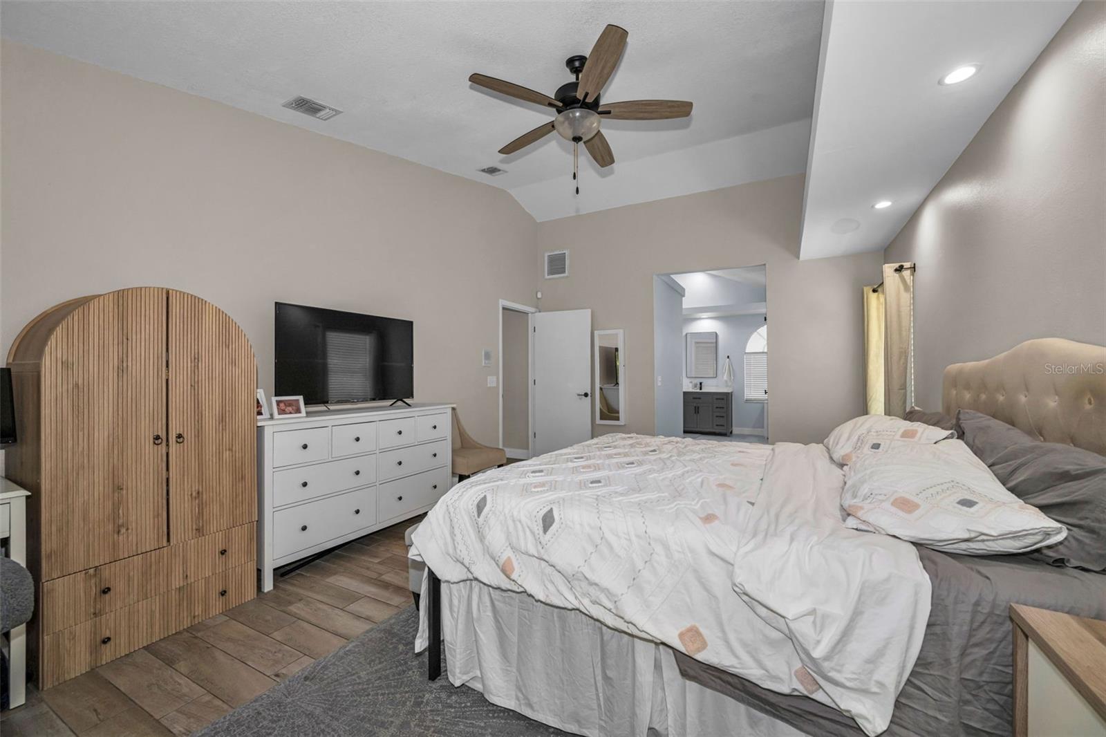 2823 CHALLENGER DR, PALM HARBOR, FL, 34683