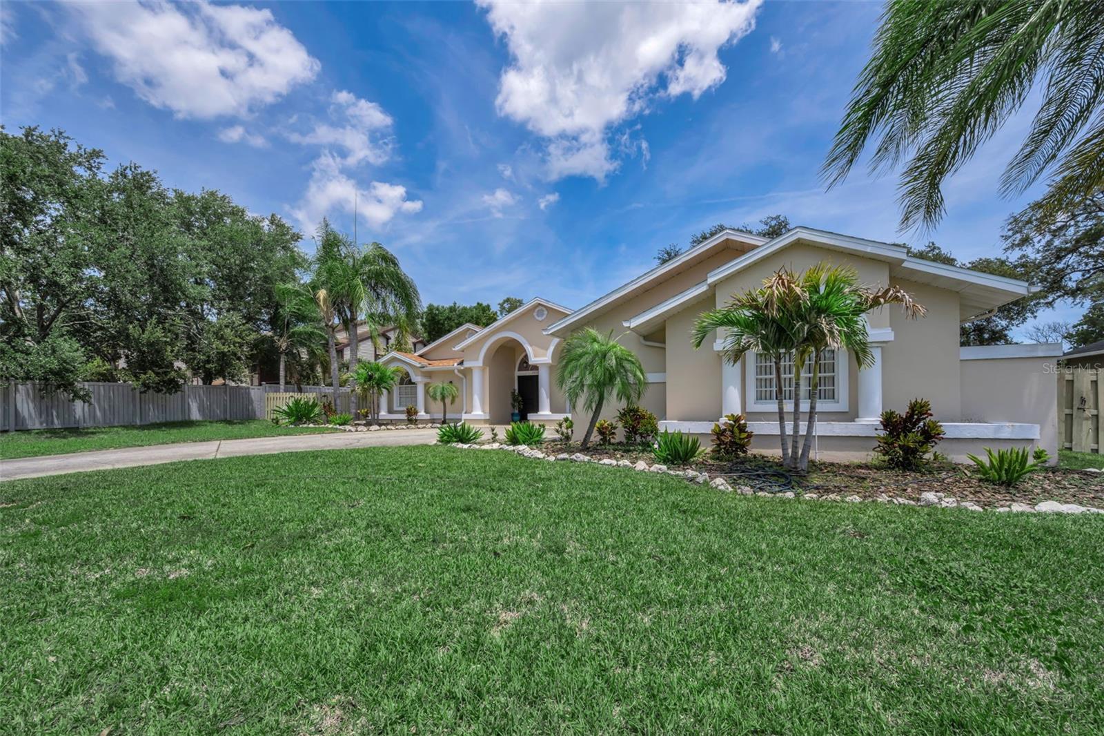 2823 CHALLENGER DR, PALM HARBOR, FL, 34683