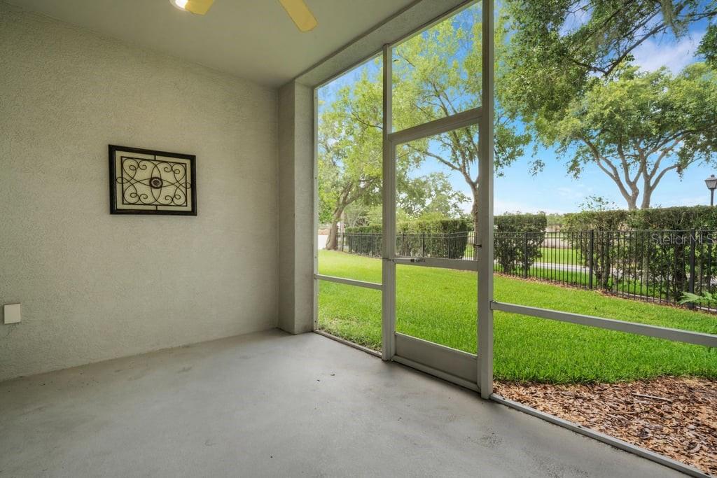 684 GRASSLANDS VILLAGE CIR, LAKELAND, FL, 33803