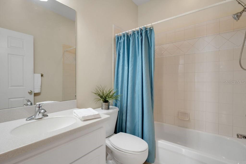 684 GRASSLANDS VILLAGE CIR, LAKELAND, FL, 33803