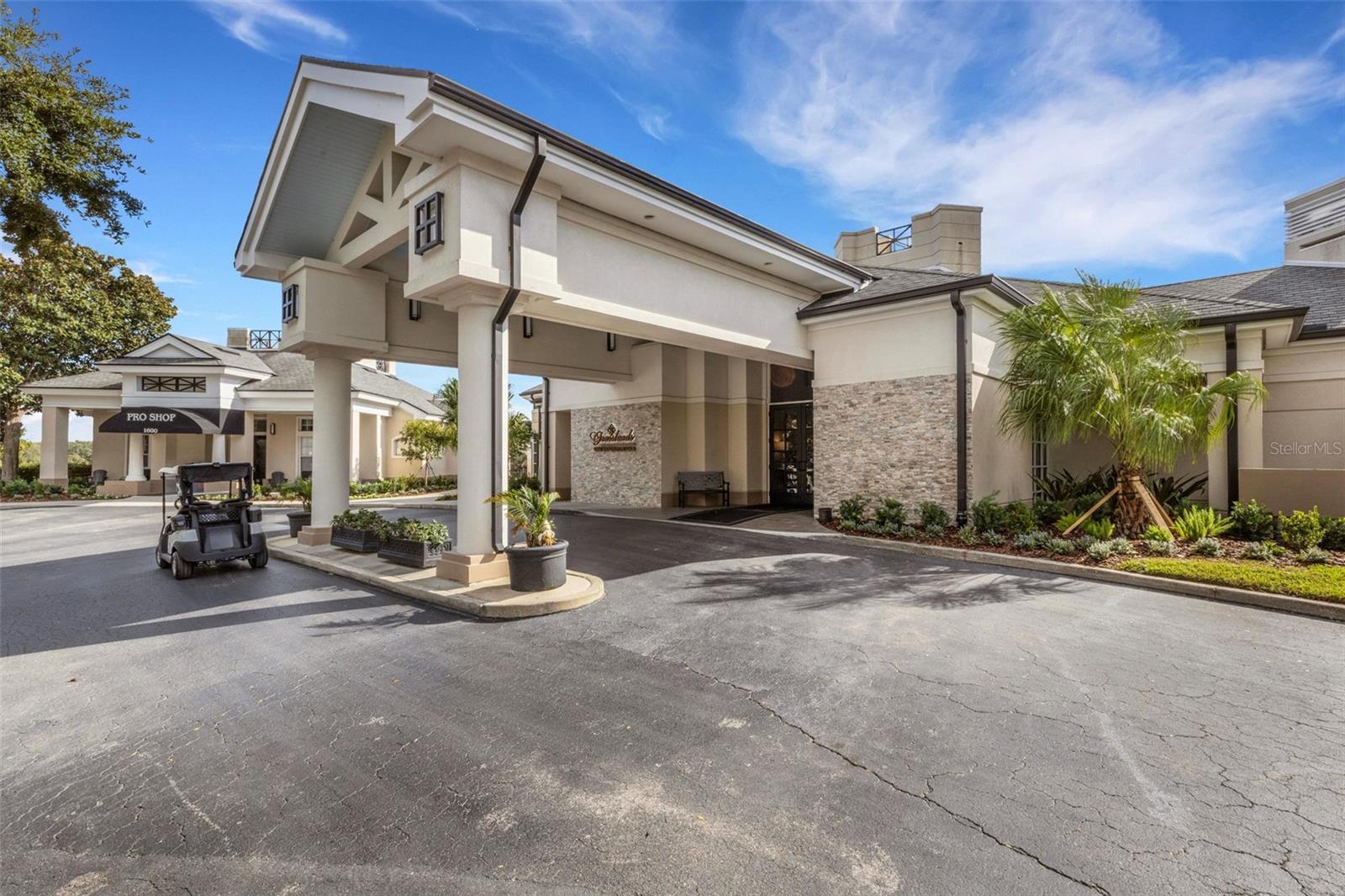 684 GRASSLANDS VILLAGE CIR, LAKELAND, FL, 33803