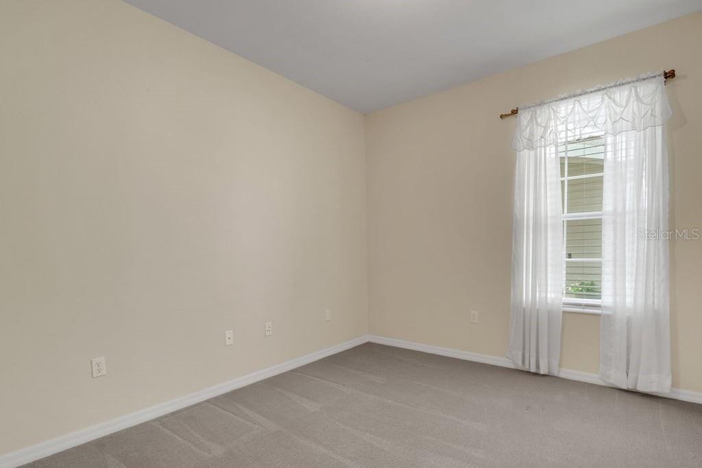 684 GRASSLANDS VILLAGE CIR, LAKELAND, FL, 33803