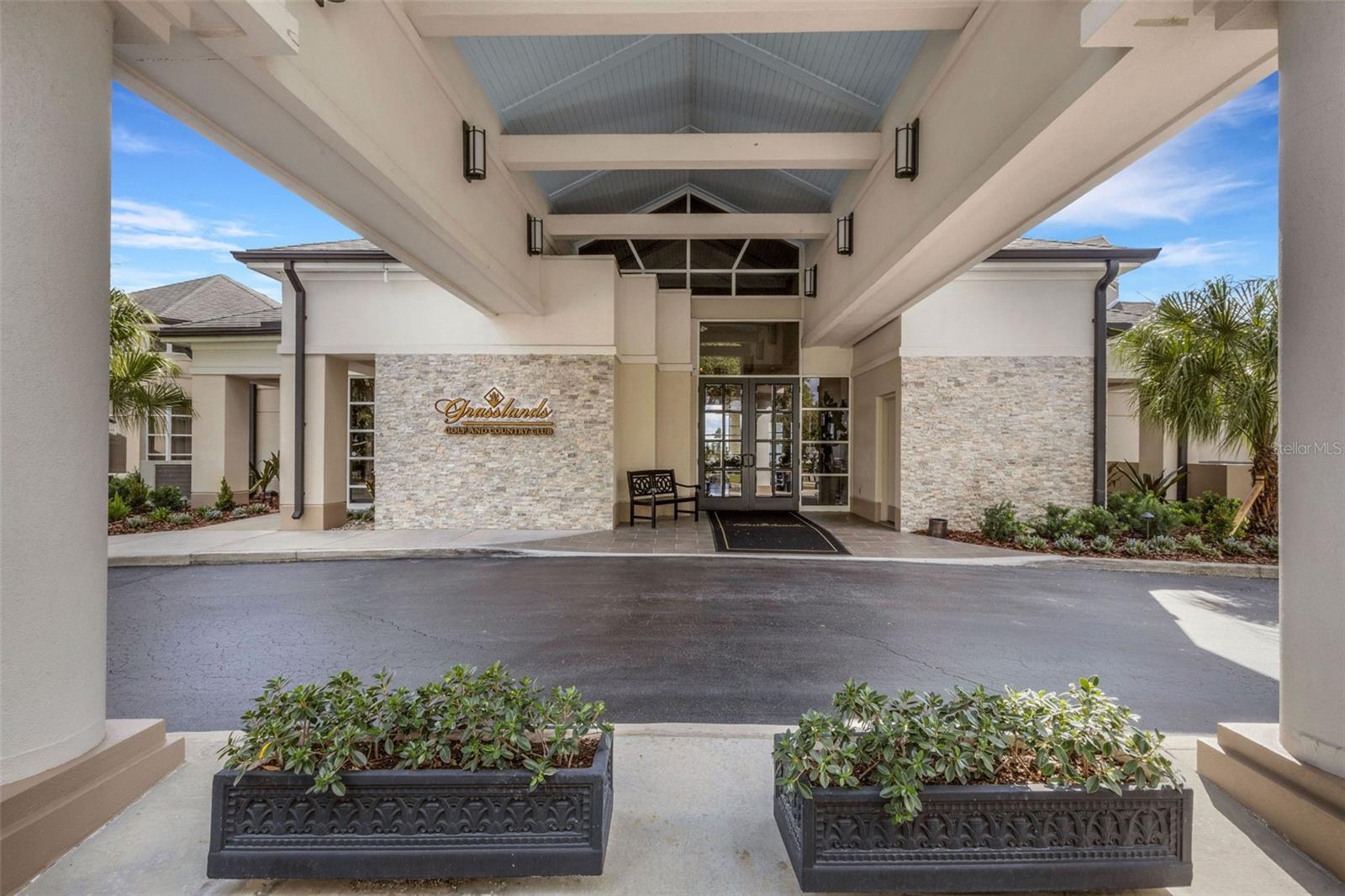 684 GRASSLANDS VILLAGE CIR, LAKELAND, FL, 33803