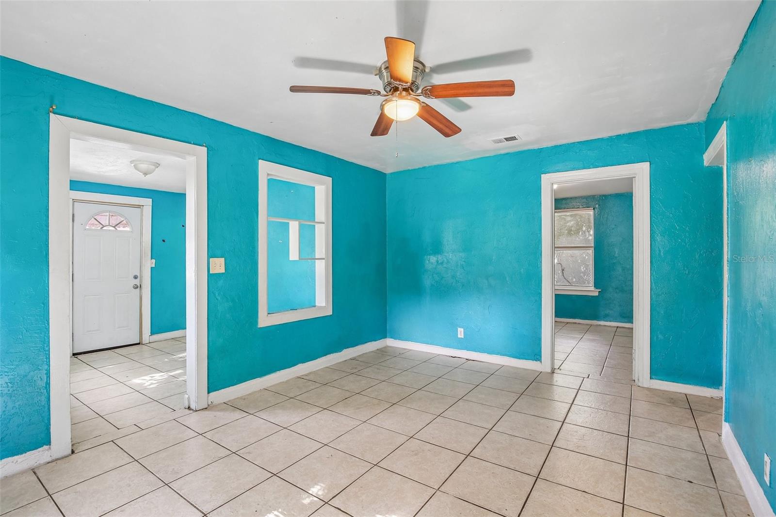 3201 FREEMONT TER S, ST PETERSBURG, FL, 33712
