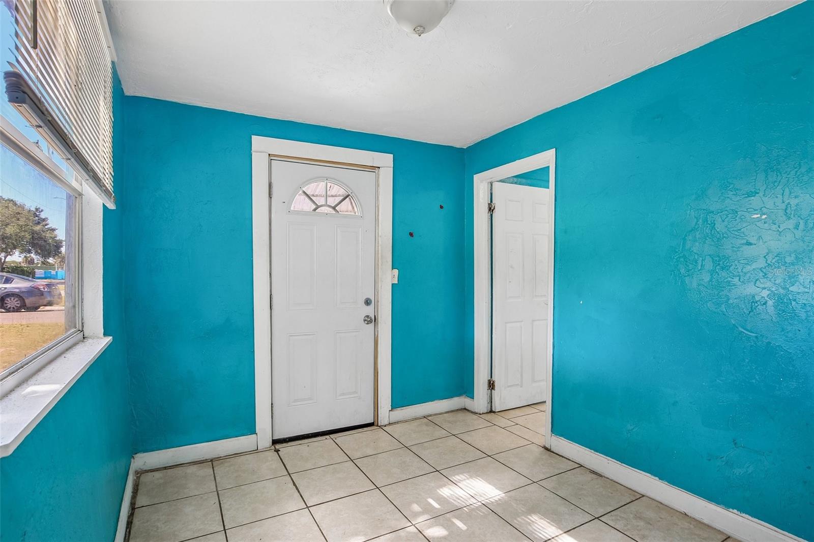 3201 FREEMONT TER S, ST PETERSBURG, FL, 33712
